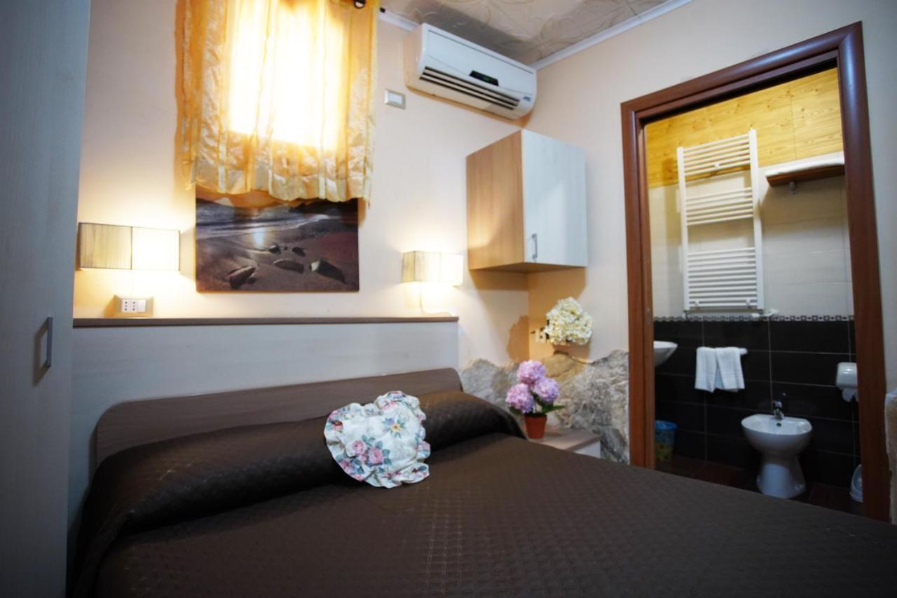 Golden Dreams B&B Reggio di Calabria Bagian luar foto