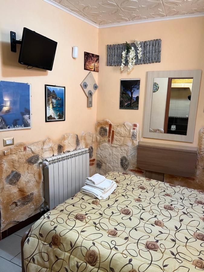 Golden Dreams B&B Reggio di Calabria Bagian luar foto