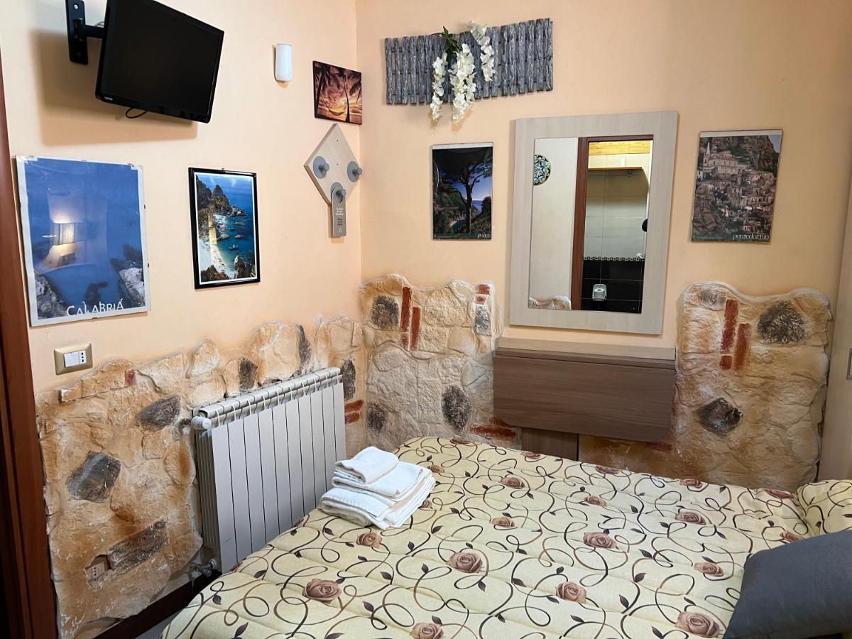 Golden Dreams B&B Reggio di Calabria Bagian luar foto