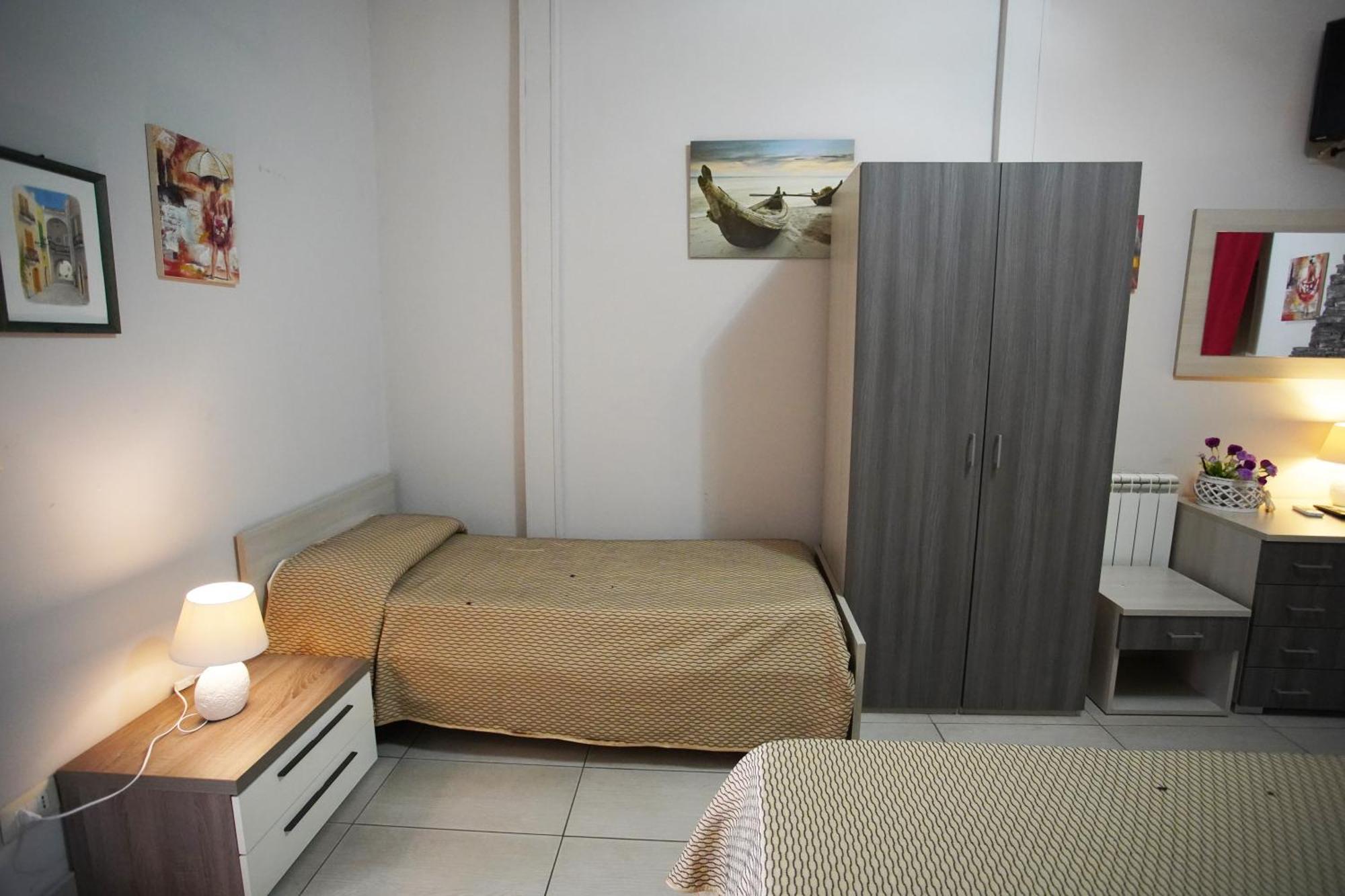 Golden Dreams B&B Reggio di Calabria Bagian luar foto